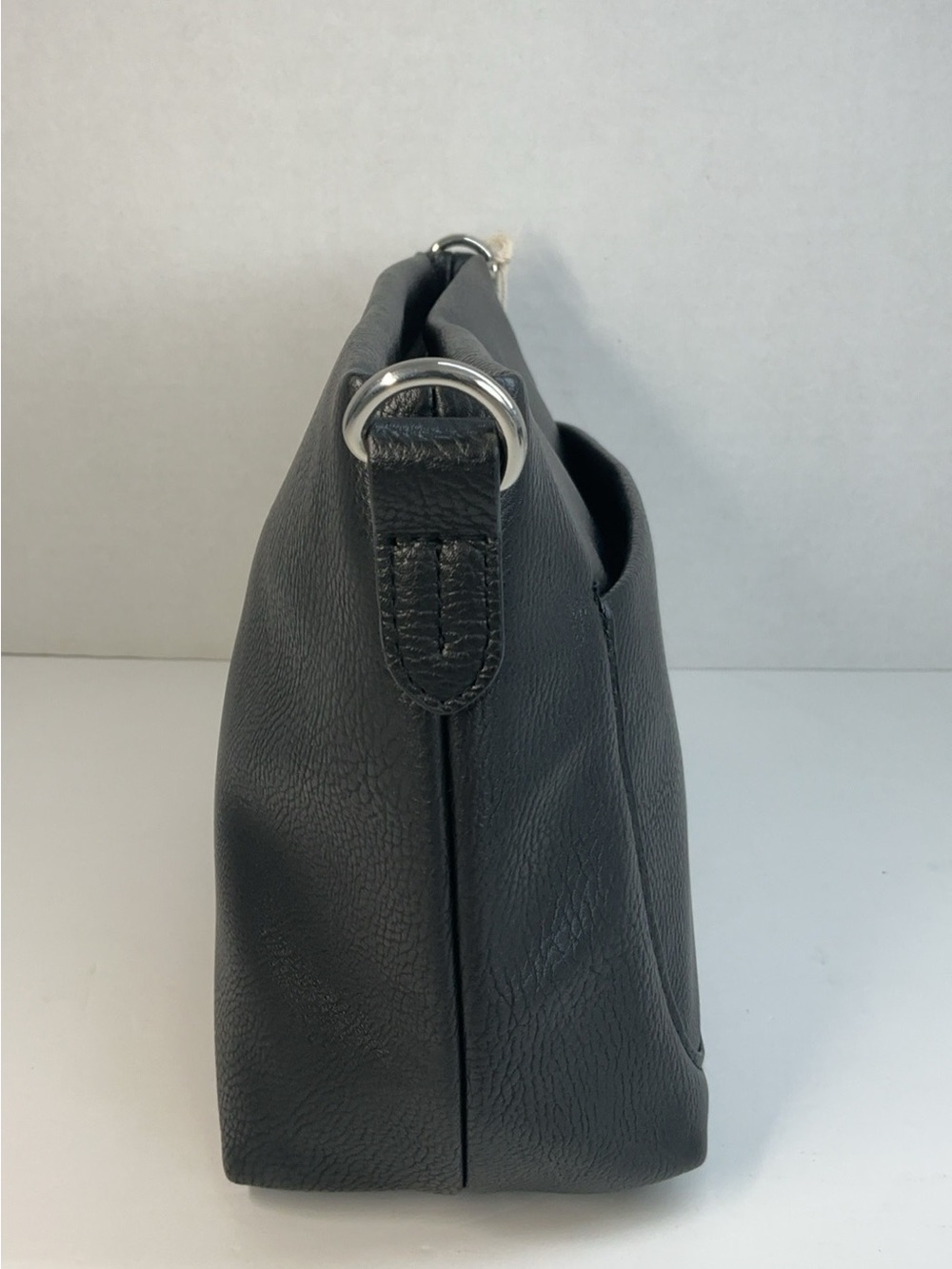 Universal Thread Fashion Crossbody Black Bag. - Picture 4 of 10